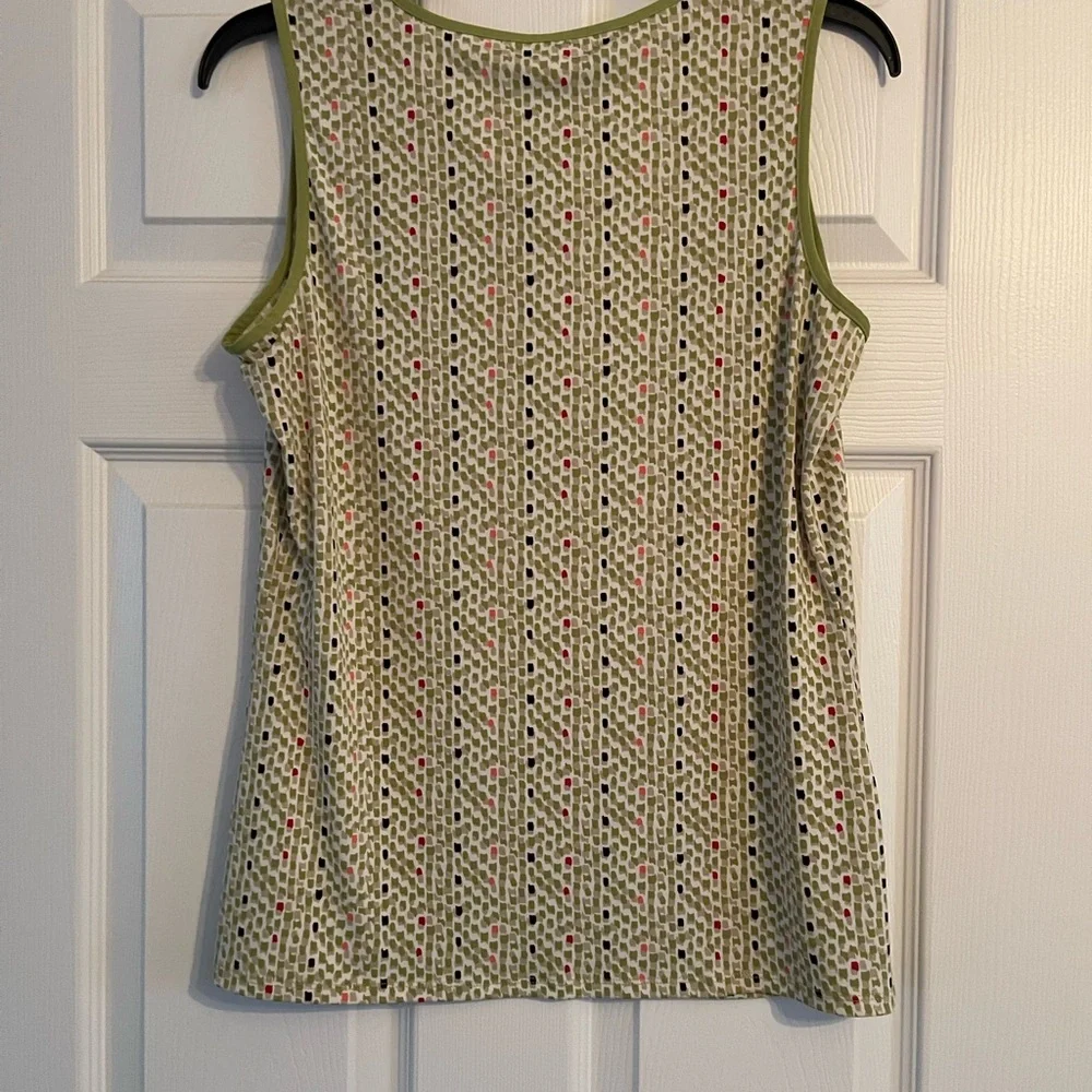 Liz Claiborne Sleeveless Top size MEDIUM - Picture 4 of 5